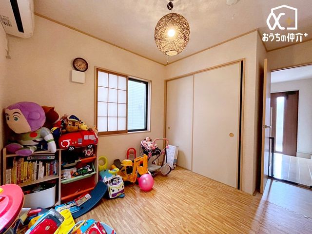 ���̑� �`Japanese room�`�����q�������Ƃ��Ă��A�Q���Ƃ��Ă����p�\��5���a���q��Ăɂ����ɂ����S��1�K���r���O�{1�����̃o���A�t���[���̍����Ԏ��ł��B