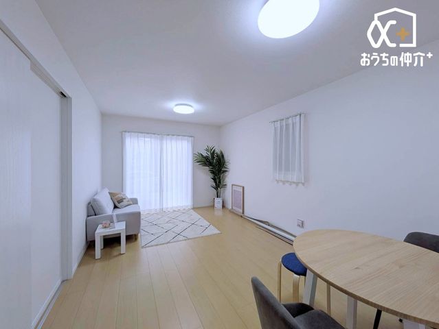 ���r���O �����Ə㎿���������郊�r���O�B����̌�����Y��A�S���炮���Ԃ��߂�������ʂȏꏊ�B