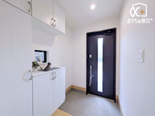 ���� �L�X�Ƃ������ւ́A�������Ƃ����X�y�[�X�ŁA�Ƒ��݂�Ȃ̌C��ו�������������[�ł��܂��B���q���ɂ����S���Ă��}���ł���A���邭�J���I�Ȉ�ۂ�^�����Ԃł��B