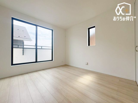 �Q�� ���Q���ɃI�X�X����6.12���m���̗l�q�ł��B