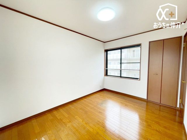�q������ ���邭�������������͋C�̎q�ǂ������B�V�т��w�т��o�����X�悭�y���߂�A�S�n�悢��Ԃł��B