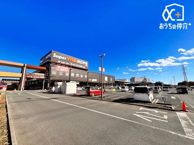 ���ӊ� �X�[�p�[�r�o�z�[���@��ʑ��X �k��9���B�c�Ǝ���6:30-21:00 670m