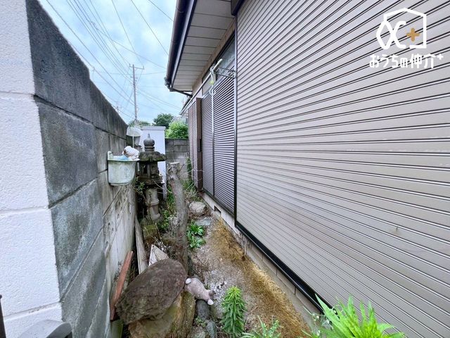 ���n�y�n�ʐ^ �V���b�s���O���[����X�[�p�[�}�[�P�b�g�A���H�X�Ȃǂ������A����̔�������O�H�ɕ֗��ł��B�������֐��������A���L������ɂƂ��ĉ��K�Ȋ��������Ă��܂��B