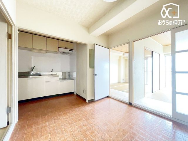 ���r���O �`Living�`�������������͋C��DK�B�̂�т肭�낮�\�t�@��A���H�����y���ރ_�C�j���O�Z�b�g��u���Ă��������͂���܂���B