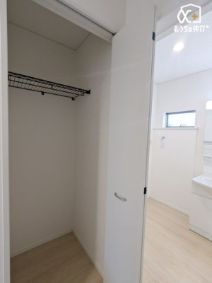 ���[ �L���ɂ���傫�߂̎��[�ł��B��������̂ŖډB���ɂ��Ȃ�A����������[�ł��܂��B