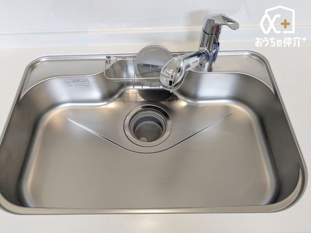 �L�b�`�� �`Kitchen�` �@�\���ƃf�U�C���������˔������g������̂悢�V�X�e���L�b�`���A���r���O�Ƃ̈�̊����l������A��������Ԃ��������܂��B
