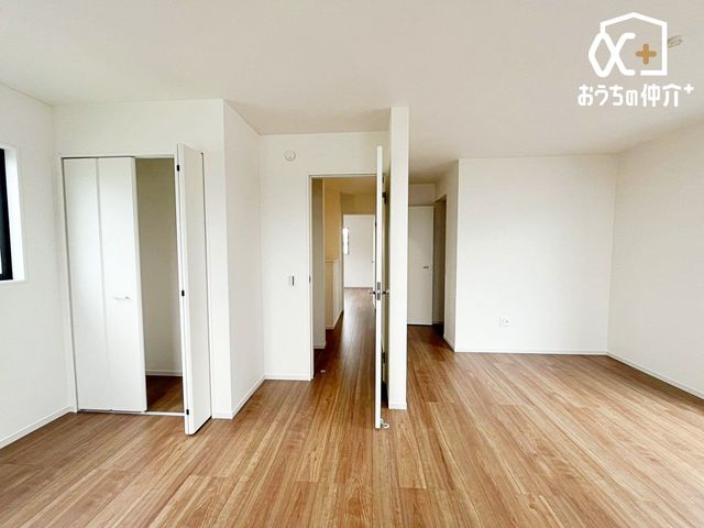 �Q�� ��Q���Ƃ��Ďg�������Ȃ������ł��B�L�߂̍��Ǝ��[�B�o���R�j�[�ɖʂ��A�J���������Ղ�ȃv���C�x�[�g��Ԃł��B
