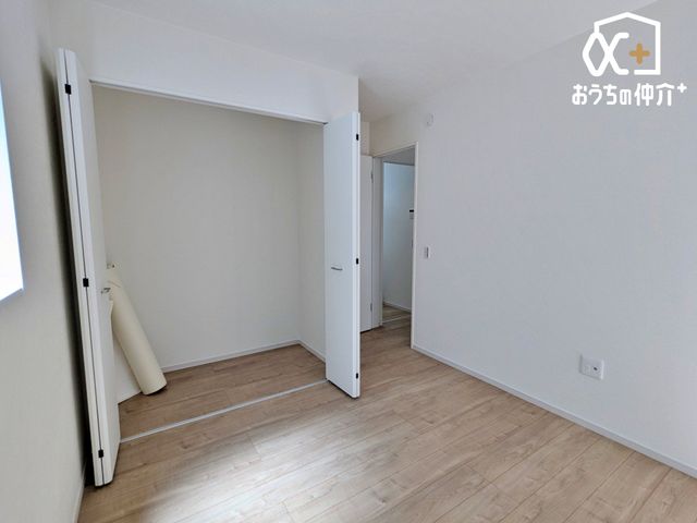 ���[ �P�K�[�˓��̃N���[�[�b�g�I�܂Ƃ߂ĉו������܂������ł��ˁB