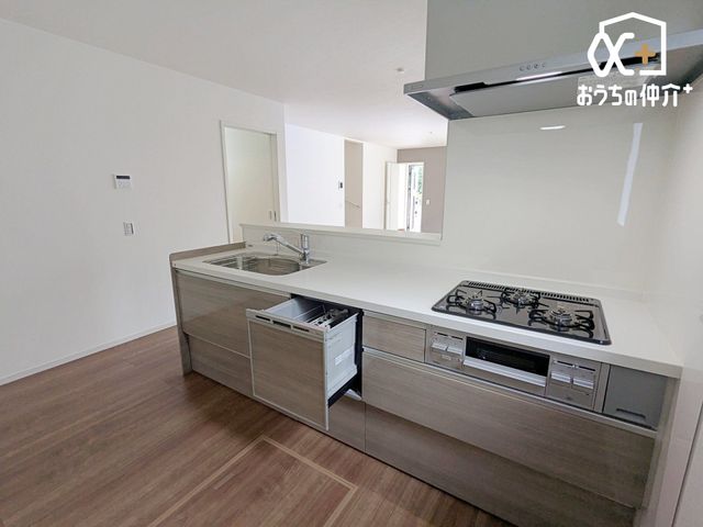 �L�b�`�� �l�C�̑Ζʃ^�C�v�̃L�b�`���I�z�V�����₷���H���̏������Еt�����͂��ǂ�܂��B���������Ȃ��烊�r���O�����n���A���q�l���V�ԗl�q�������Ȃ���̂�������A�h���������ƃA�h�o�C�X���ł��܂���