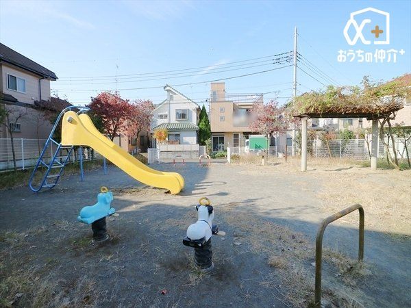 ���ӊ� �����s���Γc�������V�� �k��18���B�H�Éw����k����15���A�u��x��v�̋ߗׂɍ��ꂽ�����Ȏ����V���ł��B 1420m