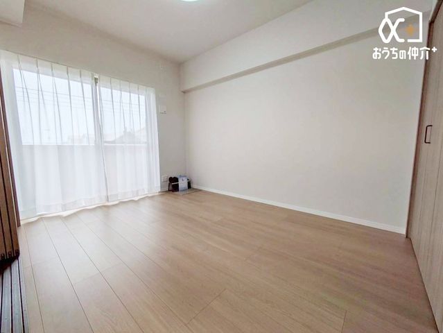 ���̑� �����r���O�ɗאڂ����m��
