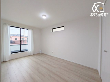 �Q�� -