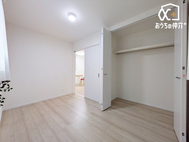 �q������ -