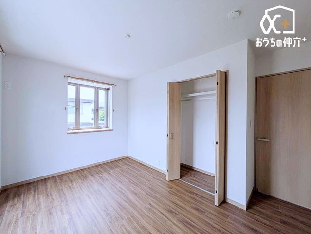 �Q�� 2�K�@�o���R�j�[�ɖʂ����Q���́A�����𗁂тȂ���ڊo�߂�S�n�悳�ƁA�J�������y���߂��ґ�ȋ�Ԃł��B