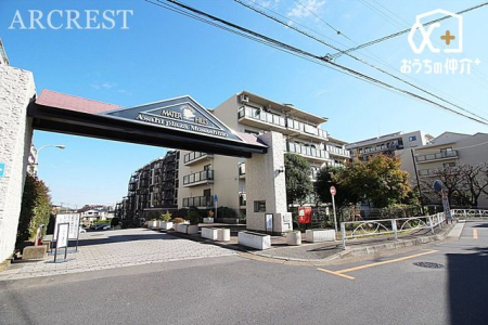 ���̑� ����͐Â��ȏZ��X�A���񂲌��w���������B�������̗ǍD�ȊՐÂȏZ��n�ł��B��������炵�������ɂ��������߂̃G���A�ł��B