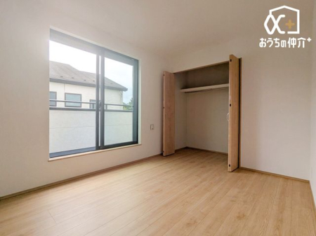 �q������ �m���i2�K�E��6.0���j�Â��ɏW�����₷�������������������ł� �B���m������������Еt���N���[�[�b�g������Ă���A���i�̊w�K�⃊���[�g���Ƃ̃X�y�[�X�Ƃ��Ă��S�n�悭���􂵂܂� �B