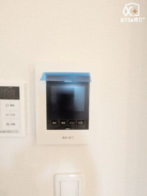 ���̑� �h�Ɩʂł����S��TV���j�^�[�t���C���^�[�z���ł��B