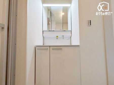 ���ʑ�E���ʏ� ���O�ʋ��^�C�v�̐��ʉ��ϑ�`���̗�������o���ɂ���������[�ł���̂ŃX�^�C���b�V��