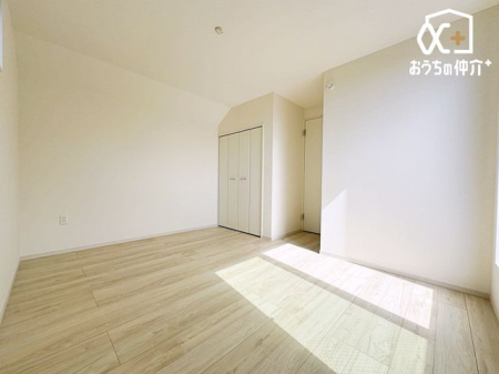 �q������ -