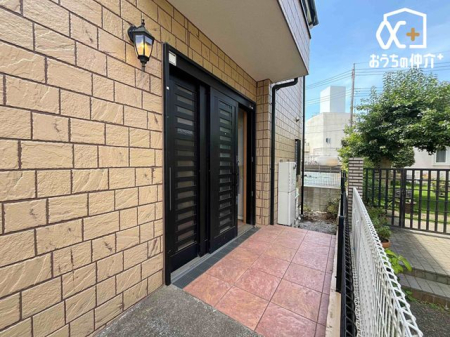 ���� ���ւ܂ŃA�v���[�`������v���C�o�V�[�ɔz������Ă��܂��B�������Ƃ����X���C�h�h�A�Ŗ����̏o������X�g���X������܂���B