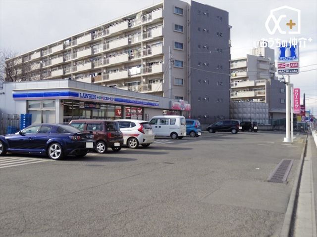 ���ӊ� ���[�\���E�X���[�G�t ������z�����X �k��7���B���[�\��ATM��X�ցA�`�P�b�g�E�����^Loppi�Ȃǃ}���`�Ɏg����֗��ȃR���r�j�I���ԏ���L���Ē�߂₷���ł���I 560m