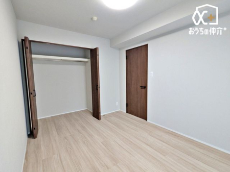 ���̑� ���������锒�ǂƖؖڏ��̗m���B���[�t�ŕЕt���ȒP�B�x�b�h�Ɗ���u���Ă�������������A�w�K���ɏW���ł��閾�邢��Ԃł��B�����͏��ւ⃊���[�g�w�K�X�y�[�X�Ƃ��Ă�����B���C���₷�����ŔN�����K�B