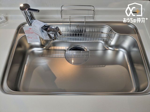 �L�b�`�� �`Kitchen�` �@�\���ƃf�U�C���������˔������g������̂悢�V�X�e���L�b�`���A���r���O�Ƃ̈�̊����l������A��������Ԃ��������܂��B