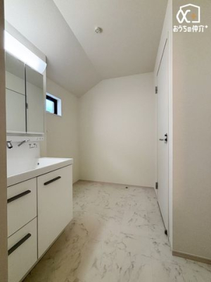 ���ʑ�E���ʏ� -