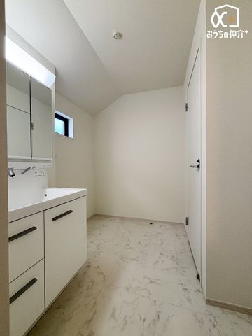 ���ʑ�E���ʏ� -