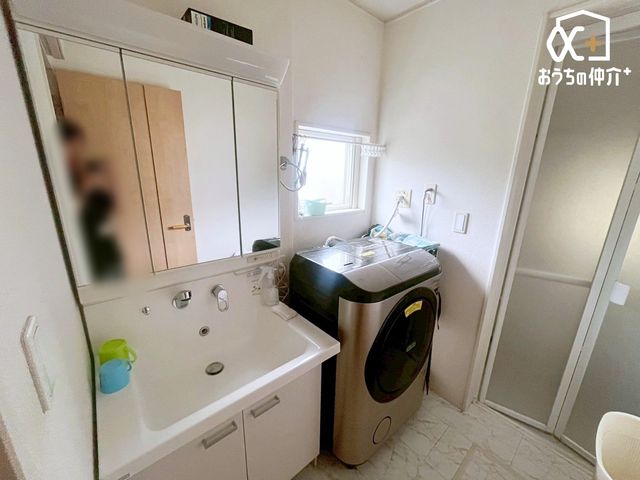 ���ʑ�E���ʏ� �`Wash room�`�傫�Ȑ��ʁ@�Ƒ��݂�Ȃ������g�����ʎ��B�Z�������ɂ͎g���₷�����ʂŁA�X�e�L�Ȉ���̃X�^�[�g������܂��傤�B�C�v�̐��ʉ��ϑ�