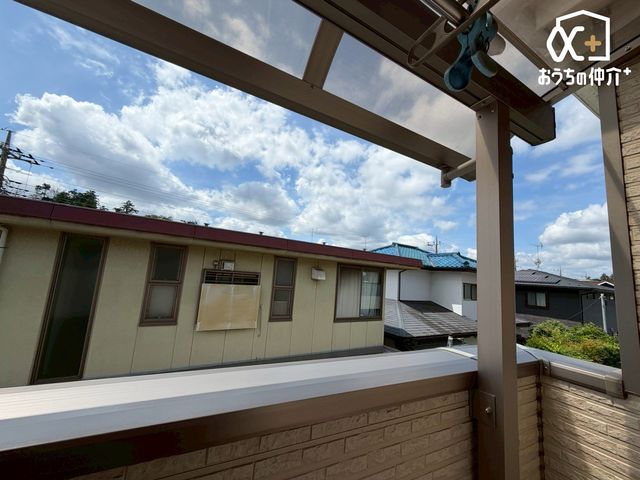 ���ӊ� �s��� ����k��X �k��18���B�c�Ǝ���10:00�`20:00�B�s��x�B�m�َq�̔��Ƌi���B 1440m