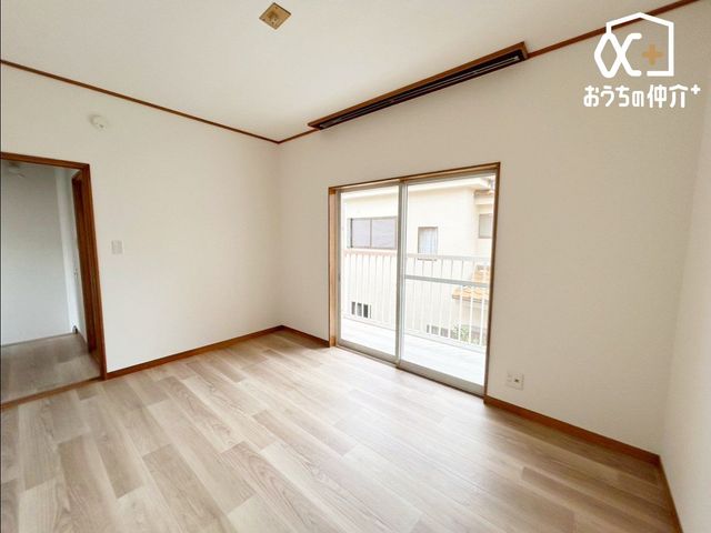 �q������ -