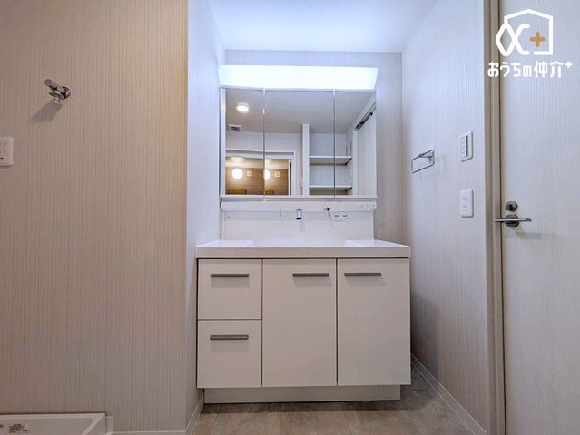 ���ʑ�E���ʏ� -