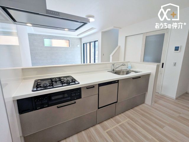 �L�b�`�� �l�C�̑Ζʃ^�C�v�̃L�b�`���I�z�V�����₷���H���̏������Еt�����͂��ǂ�܂��B���������Ȃ��烊�r���O�����n���A���q�l���V�ԗl�q�������Ȃ���̂�������A�h���������ƃA�h�o�C�X���ł��܂���