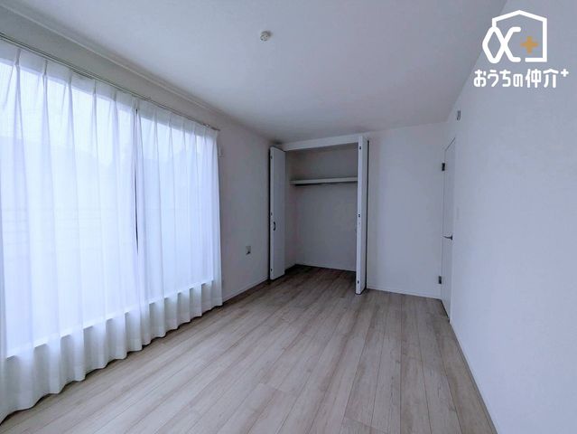 ���̑� �Ƌ�̔z�u�����₷���Ԏ��Ŏ��[�͂����邽�߂��������X�b�L�����܂��B