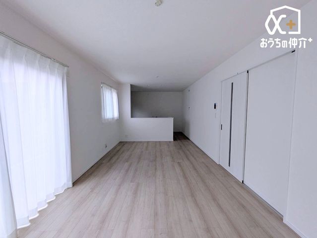 ���r���O �z�����郊�r���O�ŁA�S�n�悢�������B���K���Ɣ��������Z�������ґ�ȏZ��Ԃ��B