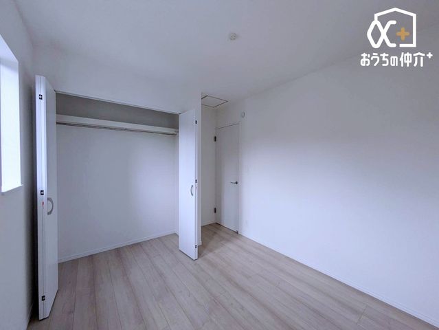 �Q�� �o���R�j�[�ɖʂ����Q���́A�����𗁂тȂ���ڊo�߂�S�n�悳�ƁA�J�������y���߂��ґ�ȋ�Ԃł��B