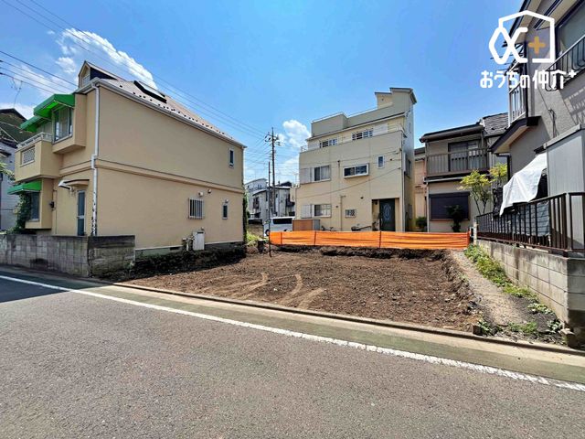 ���n�O�ώʐ^ ���w�Z������A���������{�݂��߂��A�����Ȃ��q�l�����邲�ƒ�����S���ĕ�点��G���A�ł��B�@�\�I�ȃT�[�r�X���[���́A�q���̐����ɍ��킹�����[�ɂ��֗��B