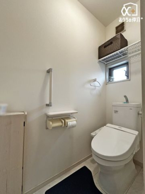 �g�C�� �����̂���2�K�������֍��g�C��