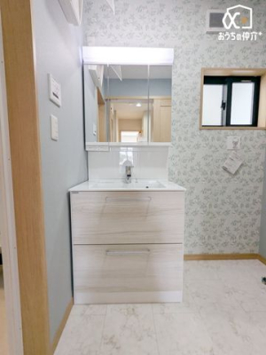 ���ʑ�E���ʏ� ���̐g�x�x���X���[�Y�ɍs����@�\�I�Ȑ��ʒE�ߎ��B��܂Ȃǂ����܂�����[�X�y�[�X�������Ă��܂��B