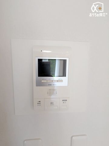 ���̑� �h�Ɩʂł����S��TV���j�^�[�t���C���^�[�z���ł��B