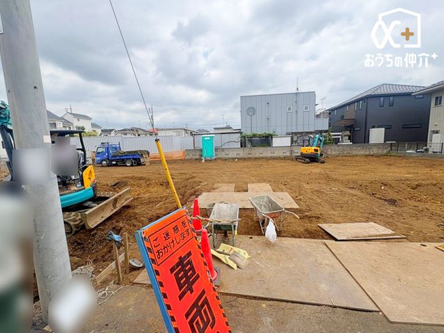 ���n�y�n�ʐ^ �y�~�n�ʐ�120m2���z��Ƃ肠��L�X�Ƃ����~�n�ʐρI124.28m2�i��37.59�؁j�̂�Ƃ肠��y�n�ʐρB�L�X�Ƃ������r���O���X�y�[�X�A���ԏ�ȂǗ]�T���������v�����j���O���\�ł��B
