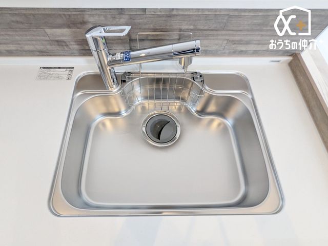 �L�b�`�� �`Kitchen�` �@�\���ƃf�U�C���������˔������g������̂悢�V�X�e���L�b�`���A���r���O�Ƃ̈�̊����l������A��������Ԃ��������܂��B