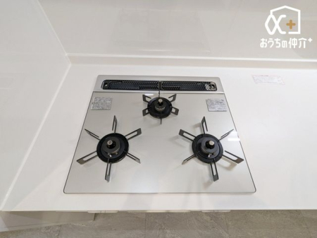 �L�b�`�� �����ɒ������ł��Ă��������͂��ǂ�3���R�����̃L�b�`���ł��B�������͖����̂��ƂȂ̂Ō����ǂ����������ł���̂͊������ł��ˁB