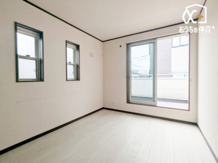 �Q�� �S�����Ɏ��[�X�y�[�X���������芮���I�ߗނ�G�߂̃A�C�e������������Ǝ��܂邽�߁A���Z�X�y�[�X���L���g���܂��B�����������ł��Y��ȏ�ԂɕۂĂ܂��B