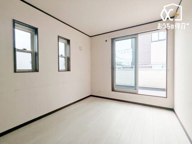 �Q�� �S�����Ɏ��[�X�y�[�X���������芮���I�ߗނ�G�߂̃A�C�e������������Ǝ��܂邽�߁A���Z�X�y�[�X���L���g���܂��B�����������ł��Y��ȏ�ԂɕۂĂ܂��B