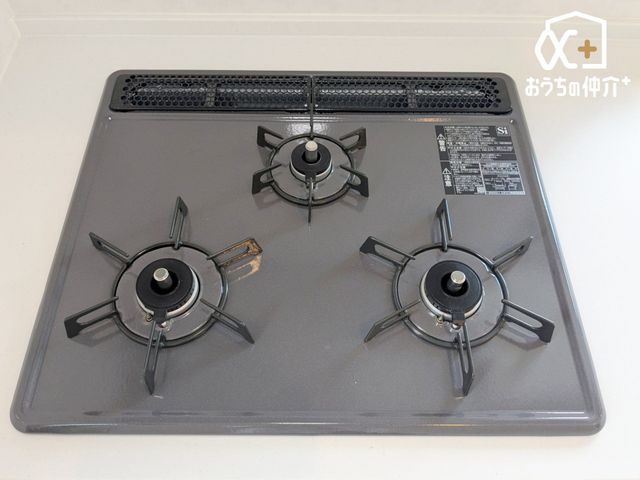 �L�b�`�� �����ɒ������ł��Ă��������͂��ǂ�3���R�����̃L�b�`���ł��B�������͖����̂��ƂȂ̂Ō����ǂ����������ł���̂͊������ł��ˁB
