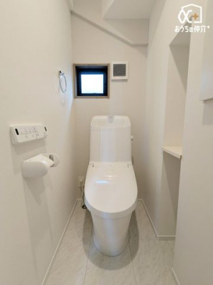�g�C�� �`Toilet�`�����g���ꏊ�����炱���A�������₨�|�����ȒP�ȃV���v���ȃf�U�C�����̗p���܂����B�ǖʂɒI���������܂��̂ł���������[�����邱�Ƃ��ł��܂��B