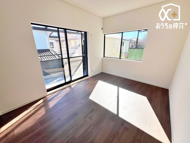 ���̑� ���邭�������������͋C�̗m���B�Q����q�ǂ������ȂǁA�p�r�ɍ��킹�Ďg���₷����Ԃł��B