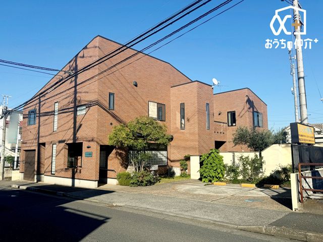 ���ӊ� �ނ点��@ �k��13���B�y�f�Î��ԁz9:30-12:30�A15:15-19:00�y�x�f���z���E�j�y���ԏ�z8�� 970m
